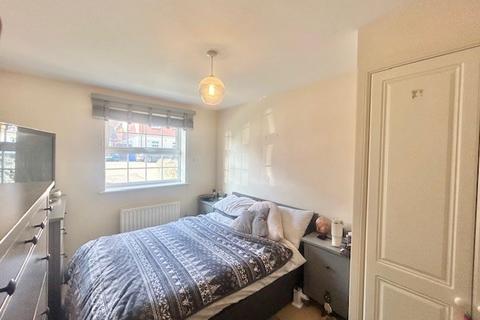 undefined, Chafford Hundred, Grays, RM16