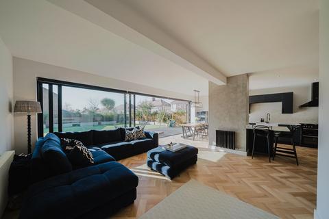undefined, Sefton View, Crosby, L23