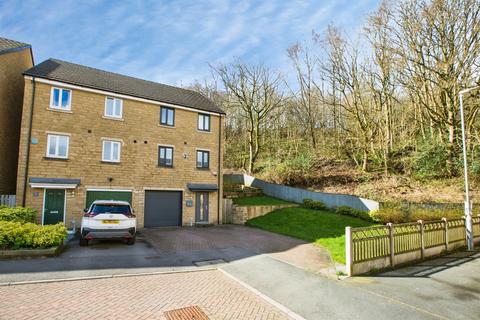 3 bedroom semi-detached house for sale, Fountain Head Road, HALIFAX