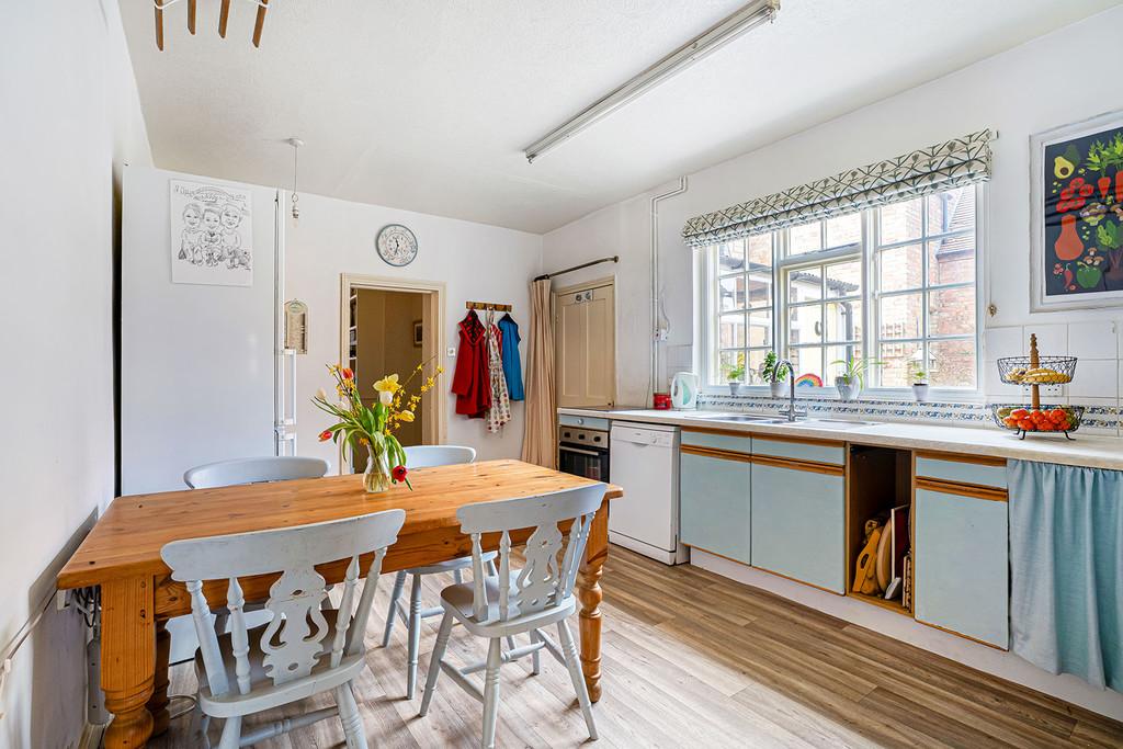 Kitchen breakfast room