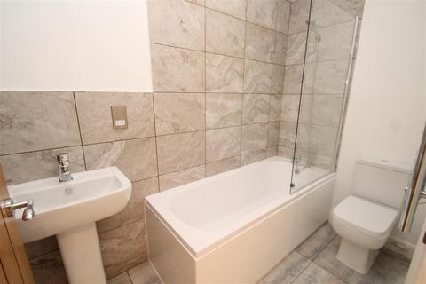 undefined, North Thirteenth Street, Milton Keynes MK9