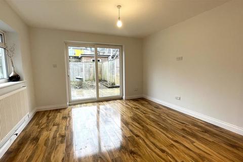 2 bedroom semi-detached house to rent, Haviland Road East, Bournemouth