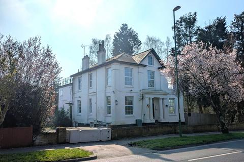 undefined, Kings Road, Horsham, RH13