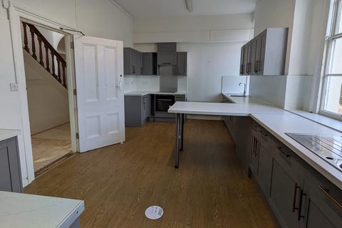 undefined, Kings Road, Horsham, RH13