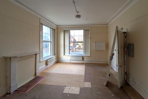 undefined, Kings Road, Horsham, RH13