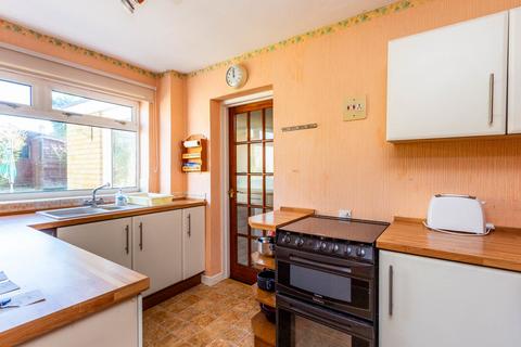 undefined, Oaks Drive, Higham Ferrers NN10