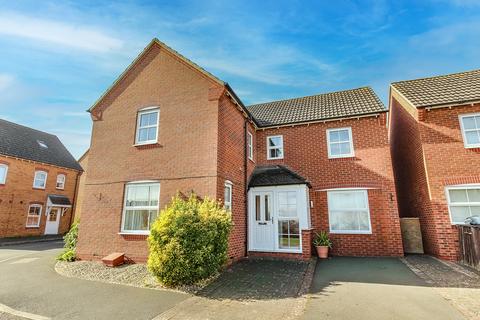4 bedroom detached house for sale, Serve Close, Wellingborough NN8