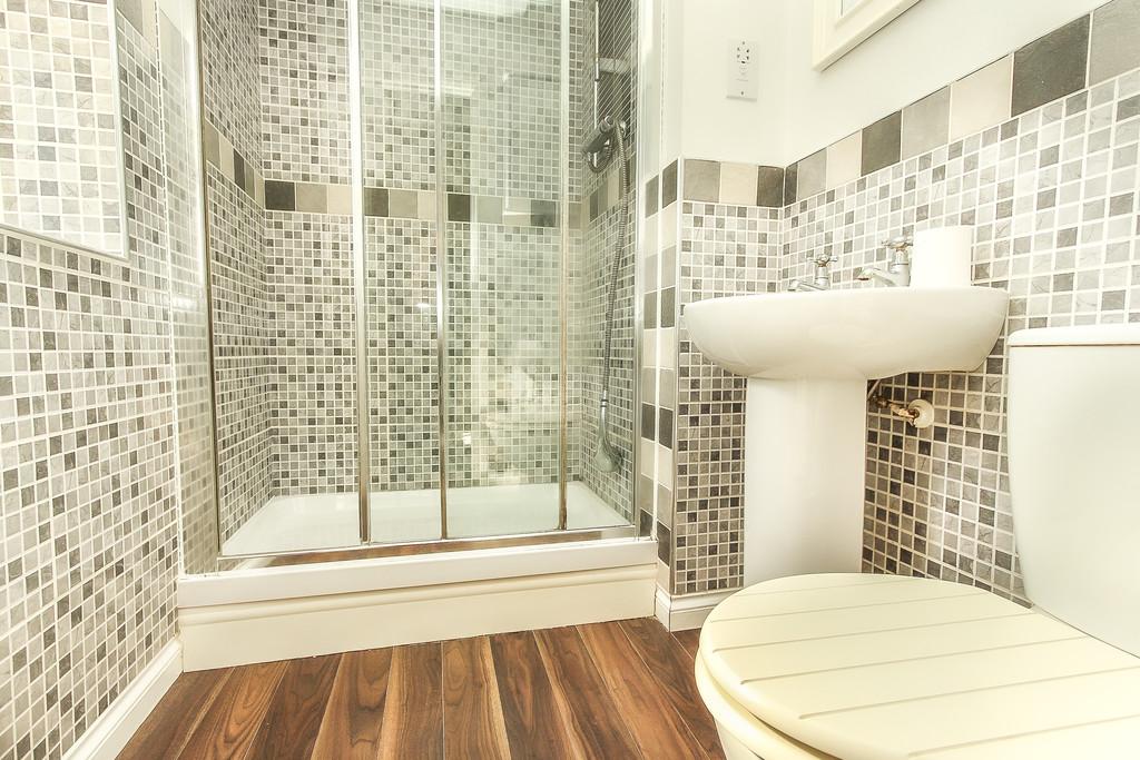 Ensuite Shower Room