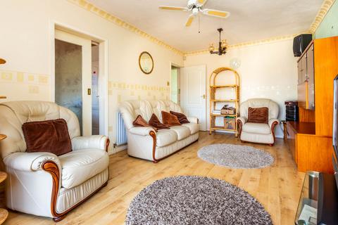 undefined, Firdale Avenue, Rushden NN10