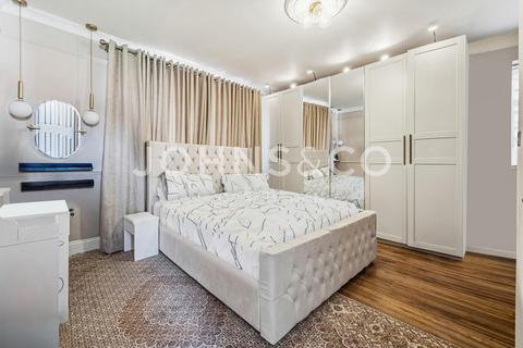 undefined, Cherry Crescent, Brentford, London, TW8