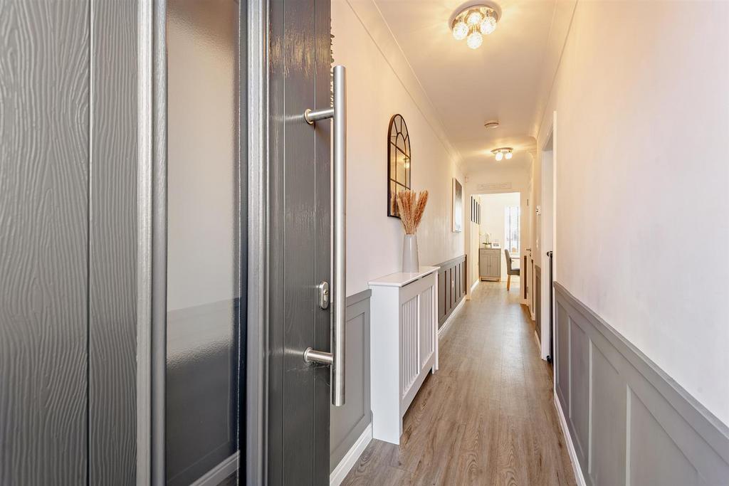 8682846-interior02-800.jpg