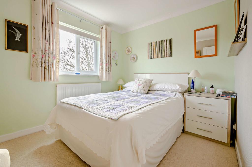 8682845-interior18-800