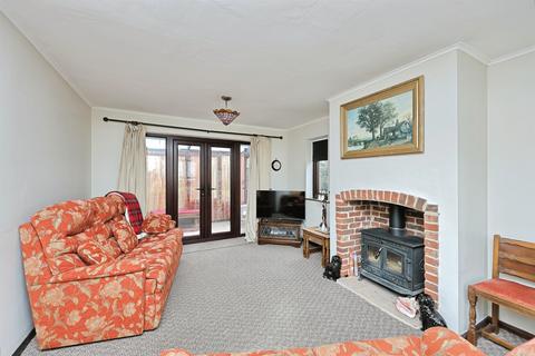 3 bedroom detached bungalow for sale, The Street, Sporle