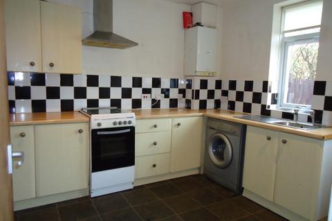 undefined, Longroyd Street North, Leeds LS11
