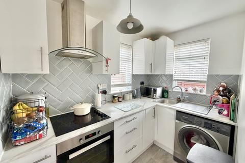 2 bedroom end of terrace house for sale, Rowan Drive, Creekmoor