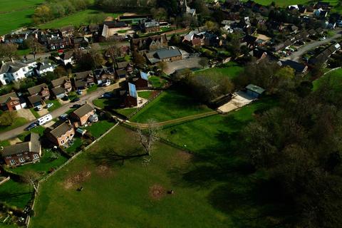 undefined, Chestnut Grove, Clipston