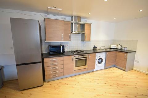 2 bedroom apartment to rent, Main Street, Solihull B90