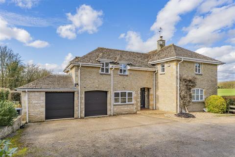 4 bedroom detached house for sale, Deenethorpe, Deenethorpe NN17