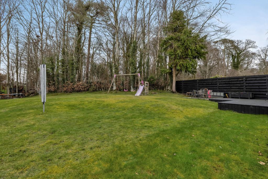 120-print-2 Glenclune Court 11