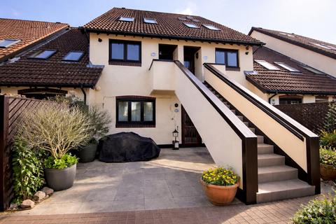 undefined, Shamrock Way, Hythe, Southampton