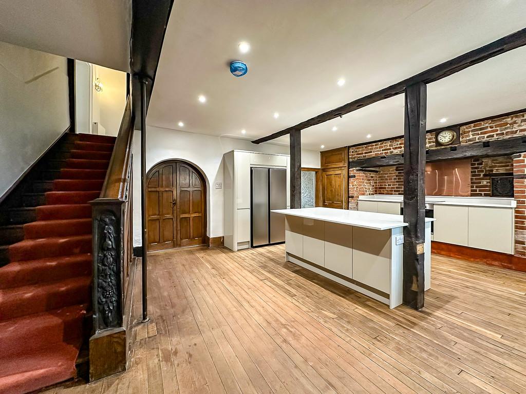 Kitchen (2)