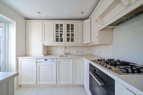 undefined, Aspen Square, Weybridge, KT13