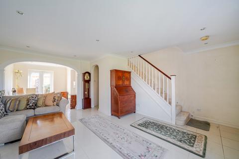 undefined, Aspen Square, Weybridge, KT13