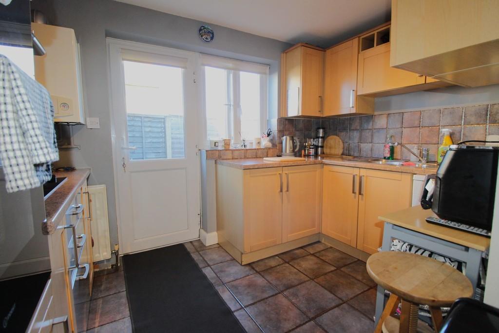 Kitchen 3