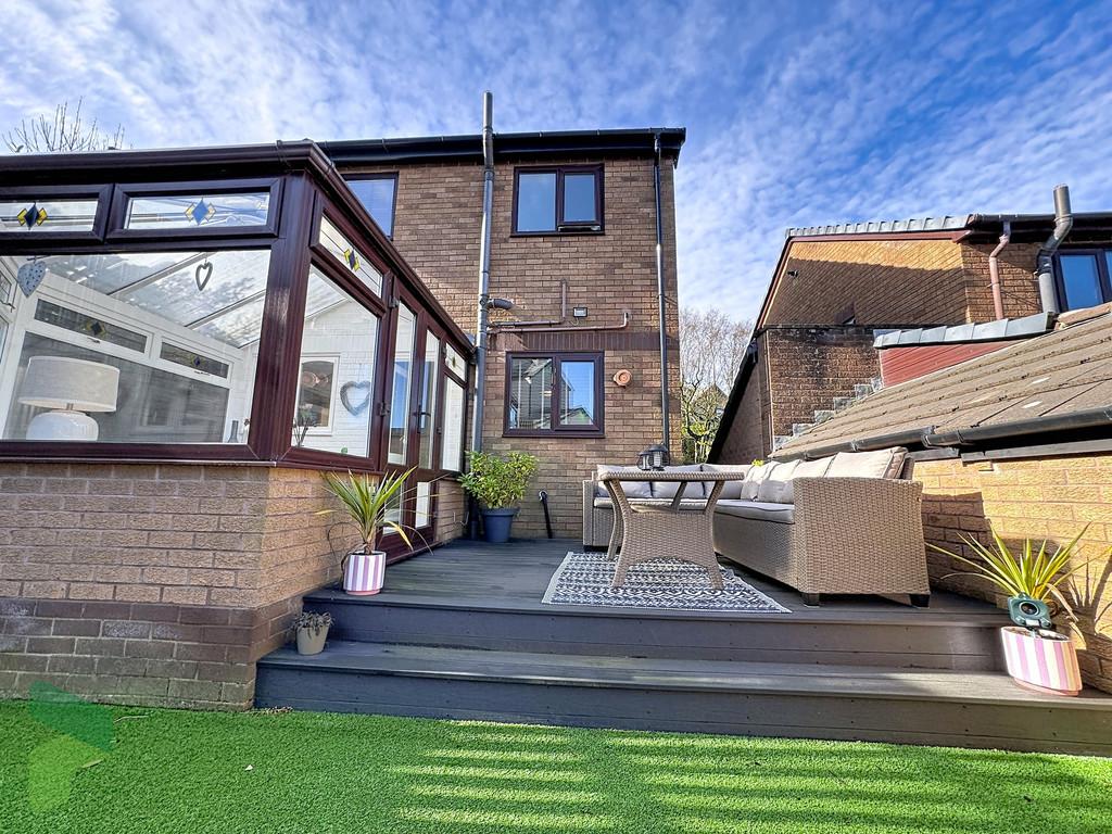 Rear Garden Decking Area