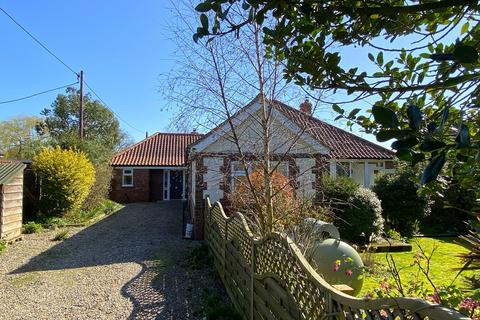 3 bedroom detached bungalow for sale, Thorpe Road, Norwich NR11