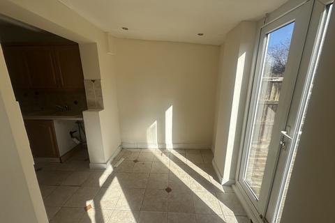 undefined, Mount Road Dagenham Essex