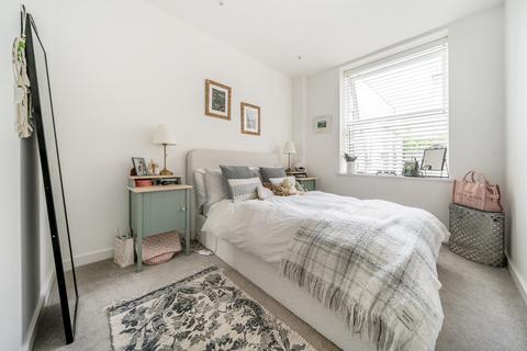 undefined, Bury Fields, Guildford, GU2
