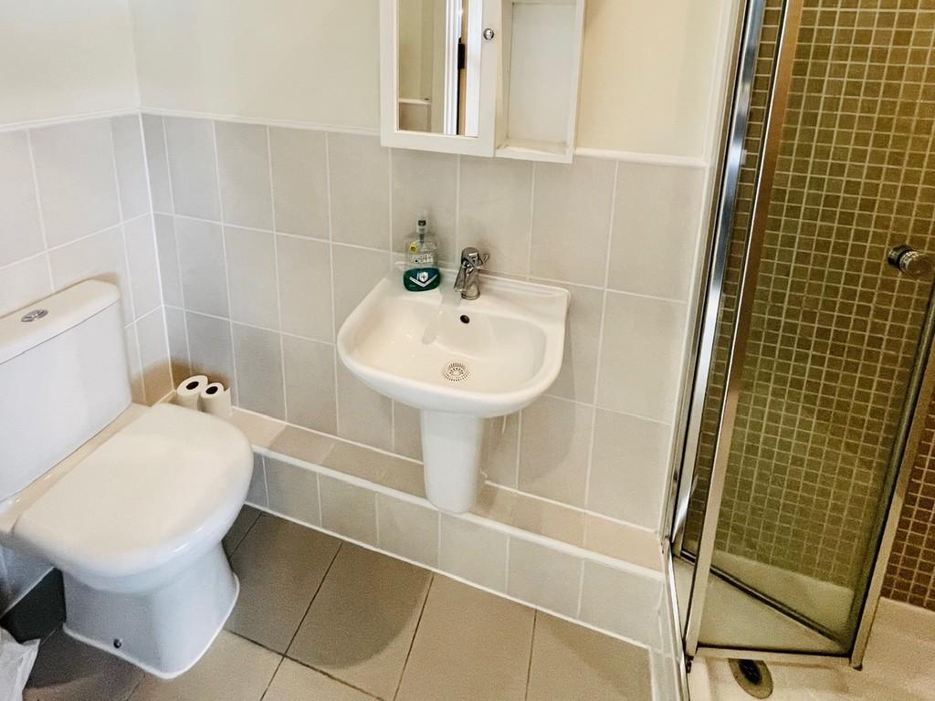 Ensuite Shower Room