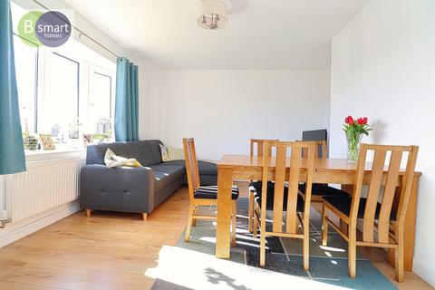 3 bedroom semi-detached house for sale, Knollbeck Avenue, Barnsley S73