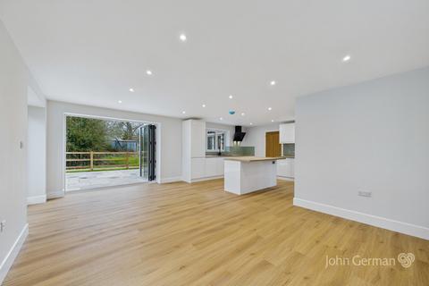 3 bedroom detached house for sale, Chapel Lane, Willoughby On The Wolds