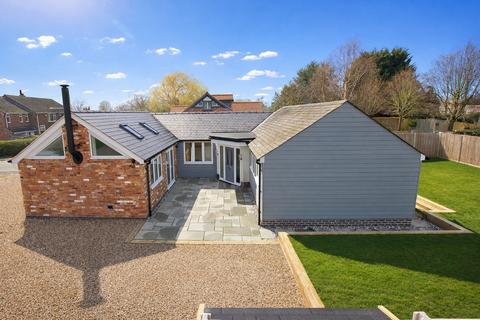 3 bedroom detached bungalow for sale, Chapel Lane, Willoughby On The Wolds