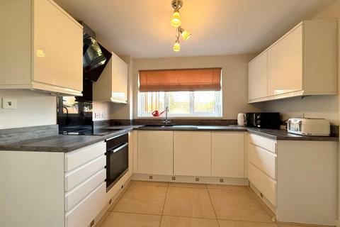 4 bedroom detached house for sale, Ironstone Road, Burntwood