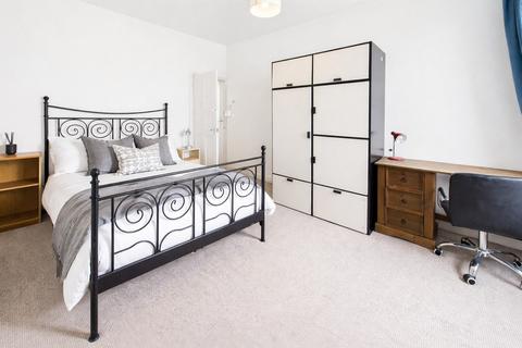 undefined, Cheltenham Place, Plymouth PL4
