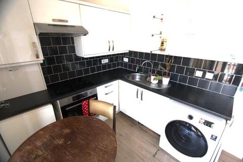 2 bedroom flat for sale, Leeland Way, Nesdean NW10