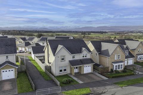 5 bedroom detached house for sale, Castle Drive, Auchterarder