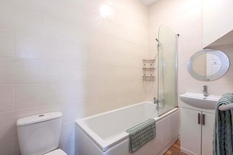 undefined, Cookham Road, Maidenhead