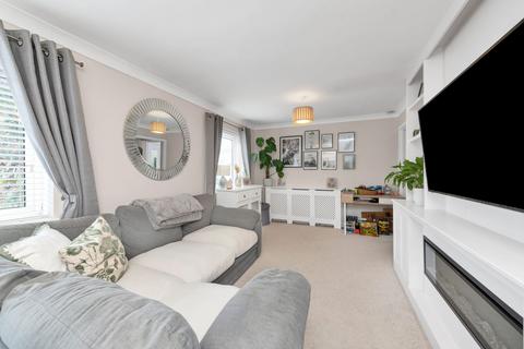 4 bedroom terraced house for sale, Weston Avenue, Royston SG8