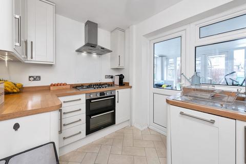 4 bedroom terraced house for sale, Weston Avenue, Royston SG8