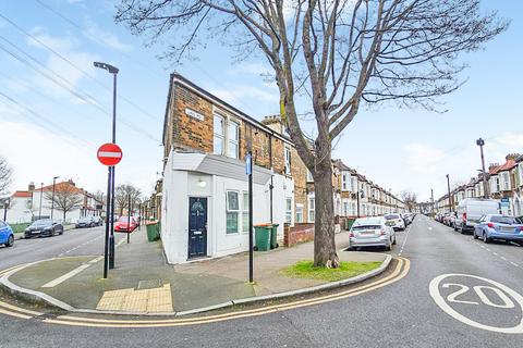 2 bedroom flat for sale, Canning Town, London, E16
