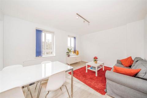 Mornington Avenue, London W14