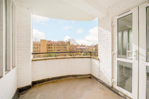 3 bedroom flat for sale, Mornington Avenue, London W14