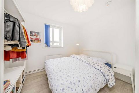 3 bedroom flat for sale, Mornington Avenue, London W14