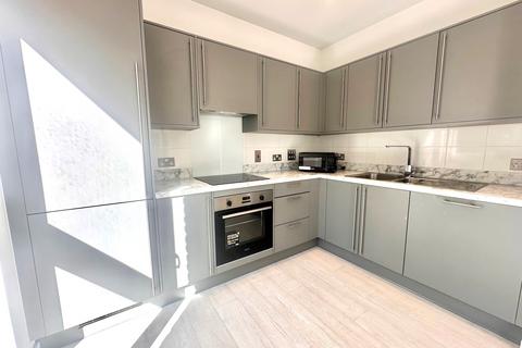 1 bedroom apartment to rent, Kentfield Street, Barking, IG11