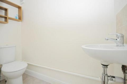 undefined, Warwick Road, London, SE20