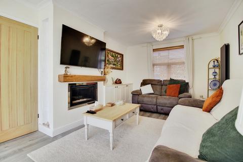 3 bedroom terraced house for sale, The Vineyard, WELWYN GARDEN CITY